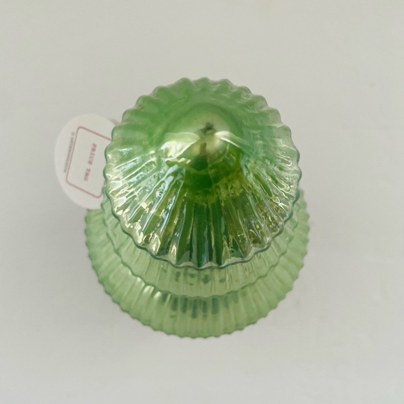 Anthropologie Le Cirque Woody Fresh Balsam & Cedarwood Tree Candle stripes NWT - Picture 9 of 15